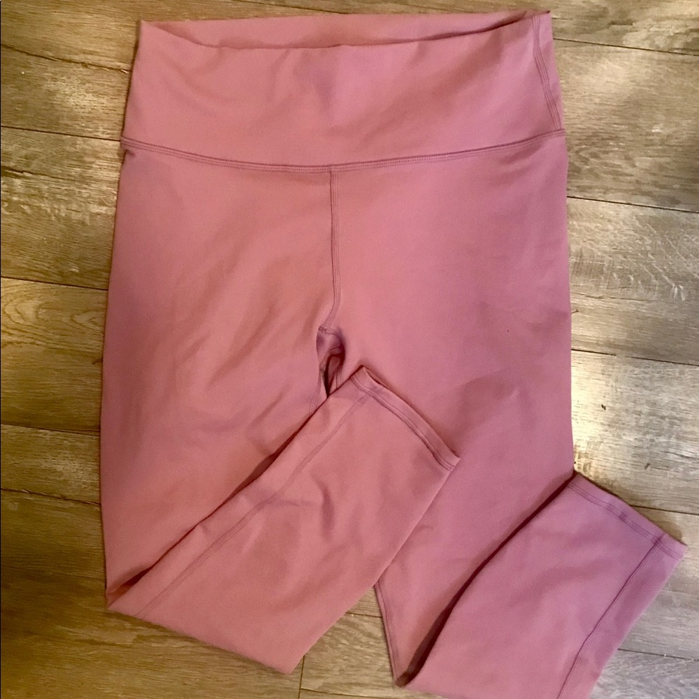 Fabletics Dusty Pink High Rise Powerhold Capri
